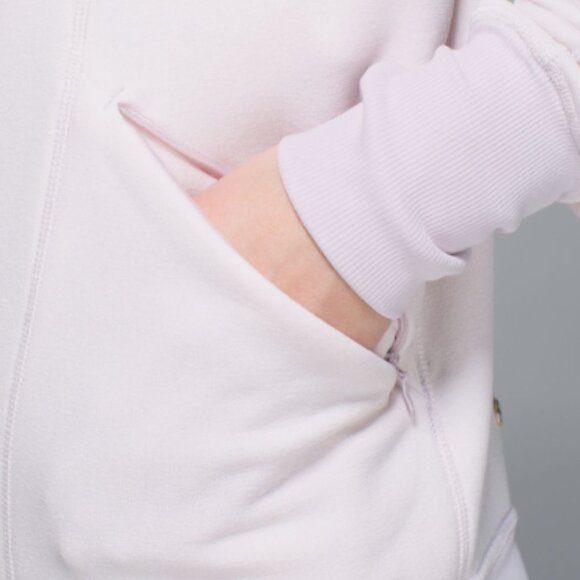 (6190) LULULEMON Warm Core Hoodie in Neutral Blush *RARE * GOLD LOGO *FLAW - Picture 3 of 9